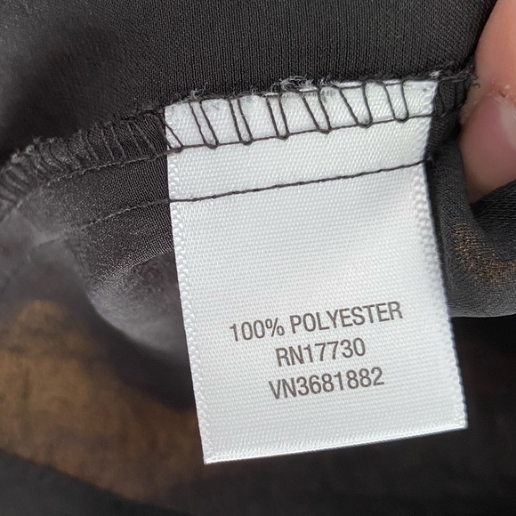 William Rast for Target black razorback flowy top w/ very subtle American flag M - Picture 7 of 8